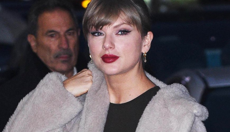 Taylor Swift's Cozy Teddy Coat Craze: LA's Ultimate Winter Must-Have