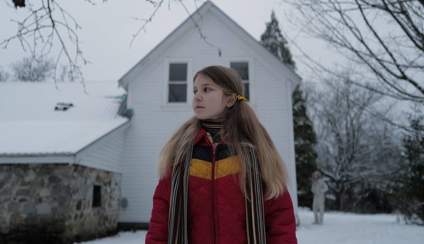 Meet Hollywood's Newest Scream Queen: Maika Monroe's Horror Reign