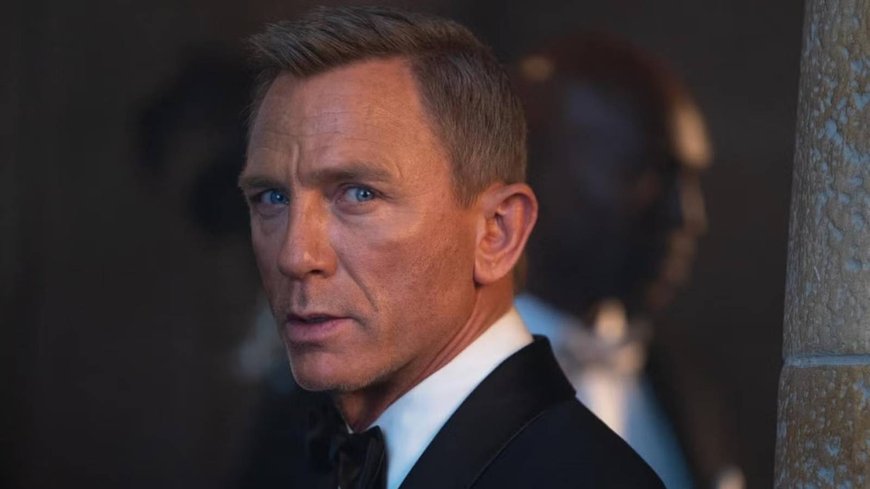 Daniel Craig