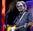Daryl Hall's Health Triumph: Kidney Transplant Success!