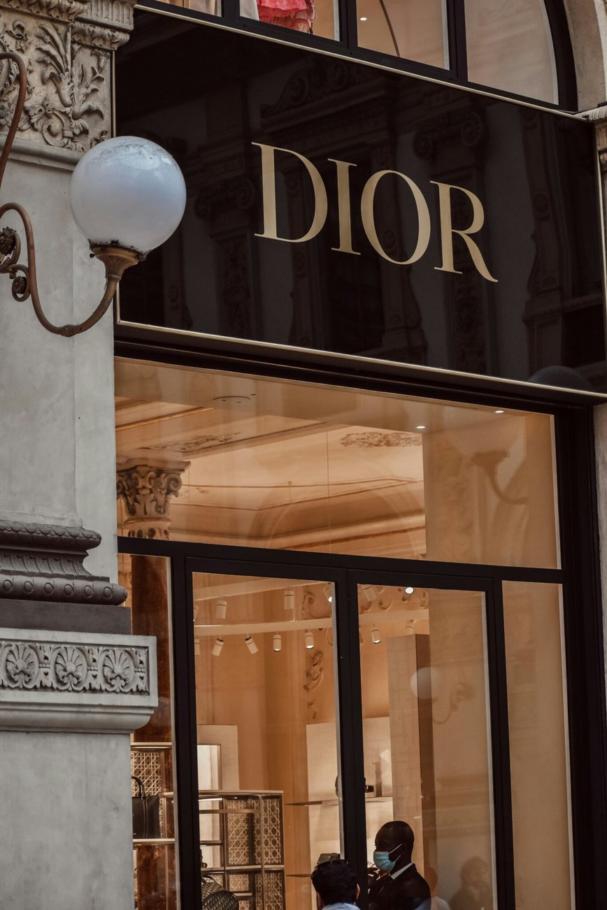 Dior's Dazzling L.A. Debut: Hollywood Glamour Meets High Fashion
