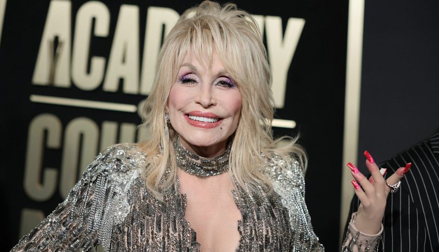 Dolly Parton's Chic West Hollywood Hideaway Hits the Rental Market for $12K/Month