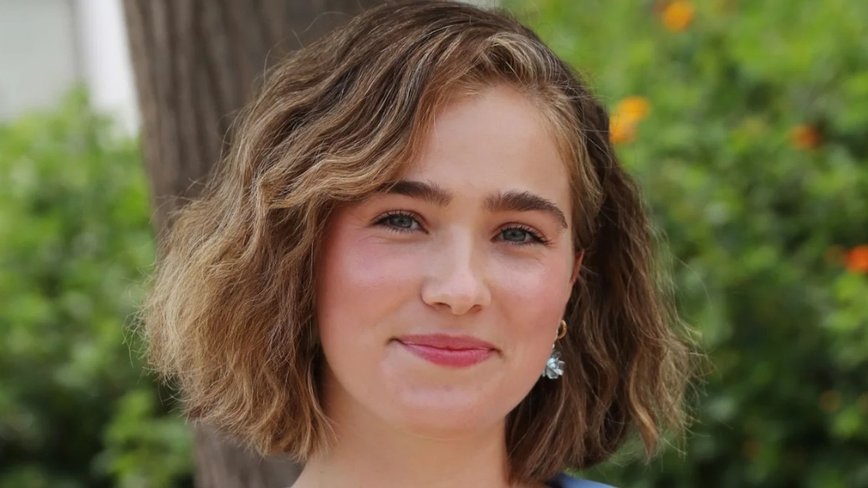 Haley Lu Richardson Spills on Hollywood Misogyny, Finds Solace with Emilia Clarke