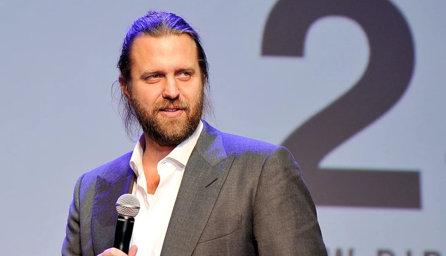 Director’s $11M Netflix Fraud Lands Him Behind Bars – Keanu Backs Up His Old Pal