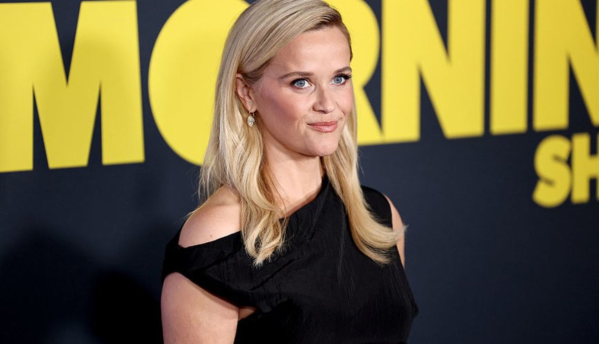 Reese Witherspoon's Heartfelt Support for Lindsey Vonn After Olympic Crash