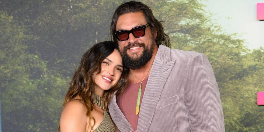 Hollywood's Steamiest Duo: Jason Momoa and Adria Arjona's Red Carpet Sizzle