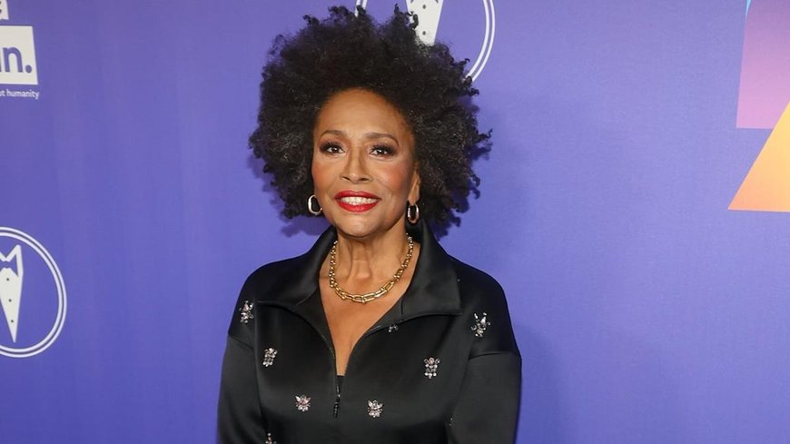 Jenifer Lewis