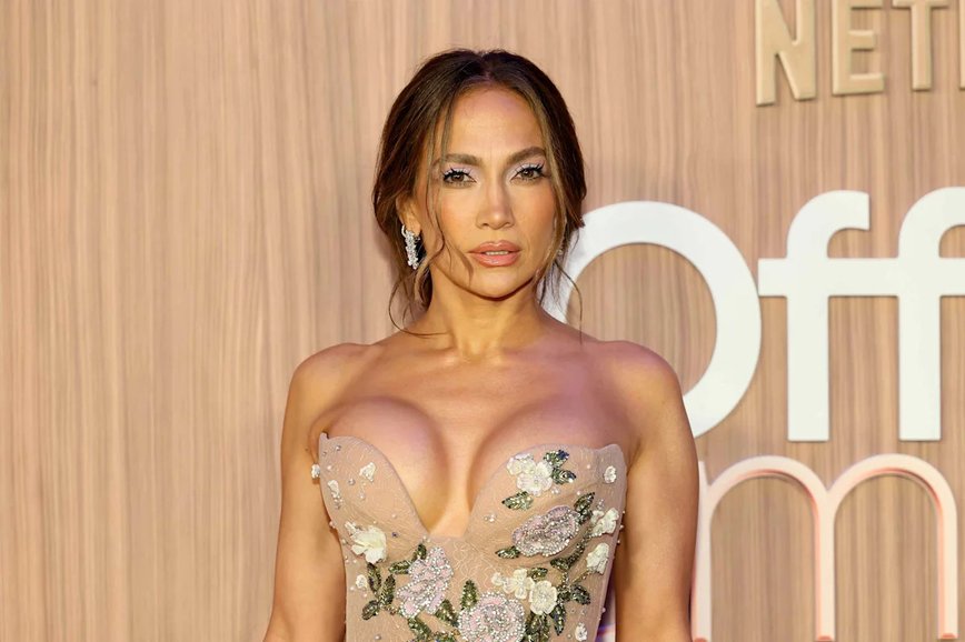 Jennifer Lopez Spills All: Her "True Romance" Fantasy and More
