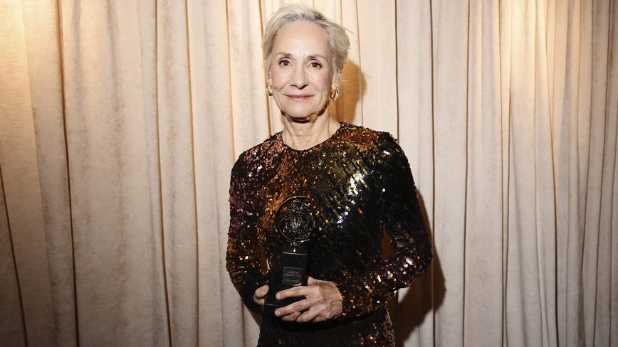 Laurie Metcalf's Dream Year: Awards, Acclaim, and Ambitious Roles