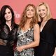 Lisa Kudrow Spills All on 'Friends' Writers' Room Drama