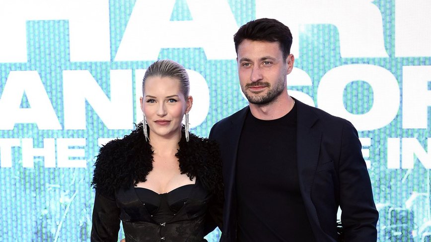 Lottie Moss Dazzles at Billie Eilish Premiere with New Beau Amid Financial Shakeup