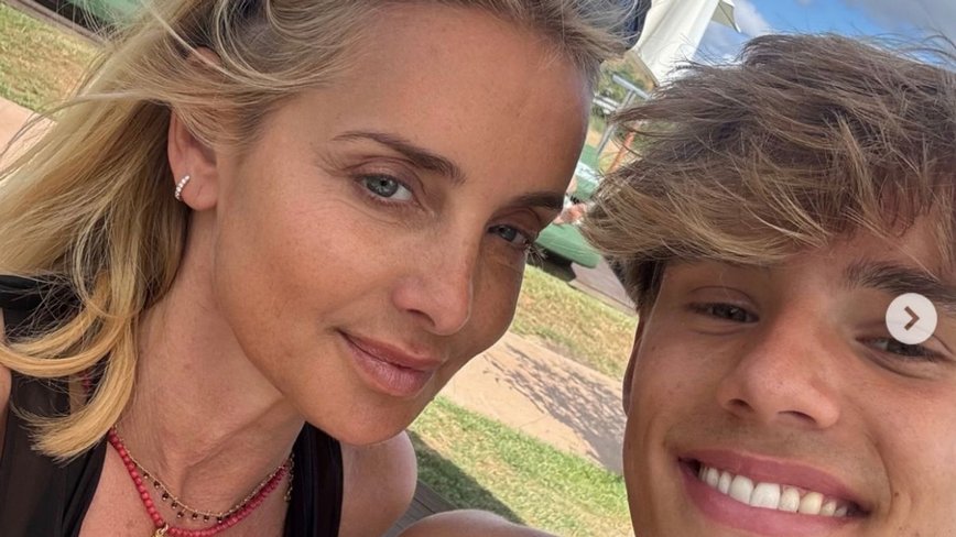 Louise Redknapp's Heartwarming Getaway with Lookalike Son Beau – A Rare Weekend Away