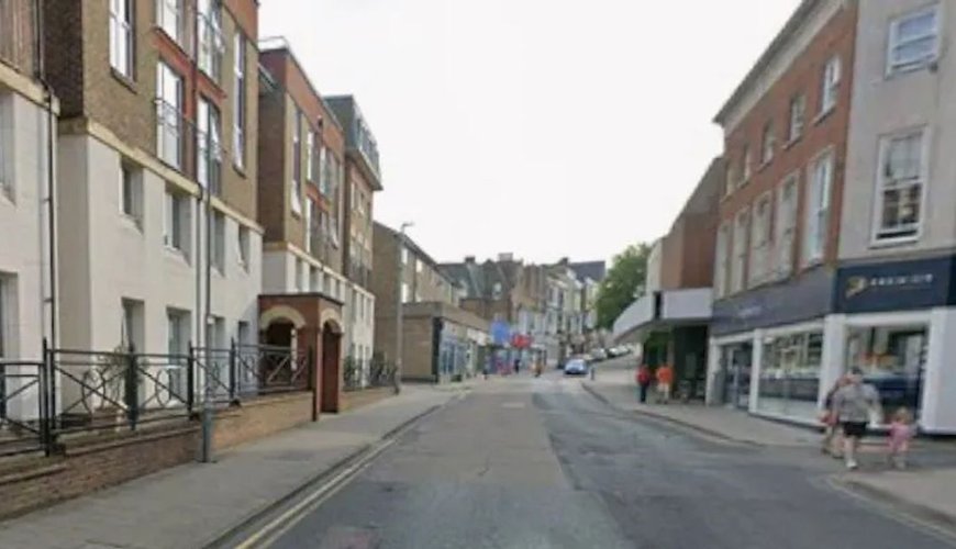 UK Shocker: 24-Year-Old Faces Murder Charge in Seaside Tragedy – Hollywood's Watching