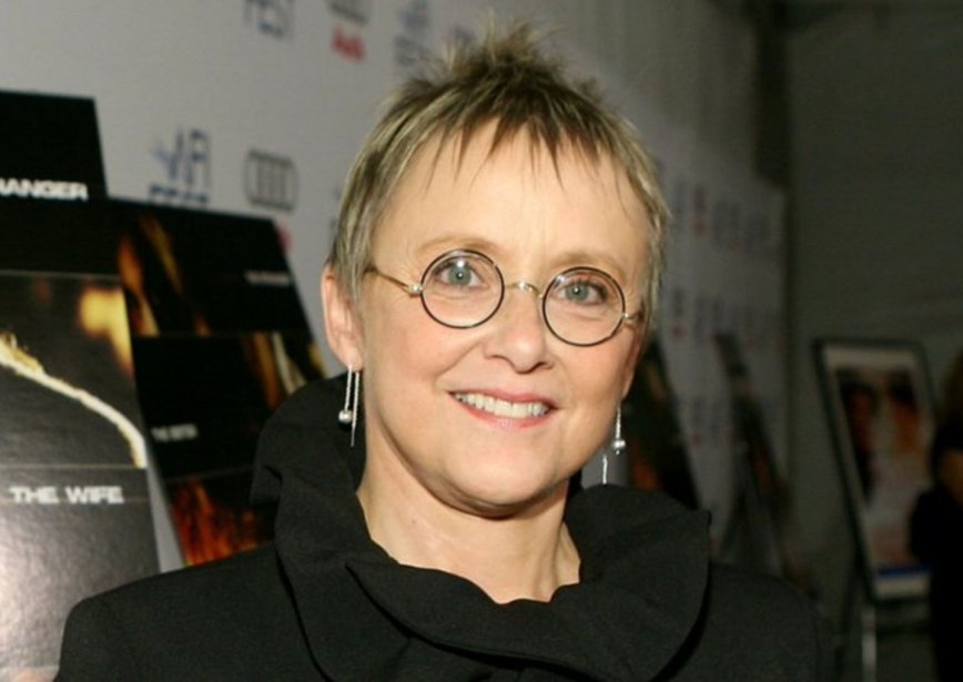 Hollywood Bids Farewell to Iconic Actress Mary Beth Hurt at 79