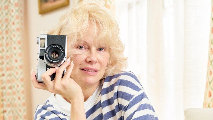 Pamela Anderson Takes a Stand: No AI Models Allowed!