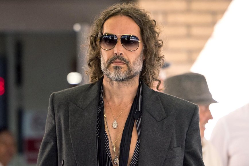 Russell Brand Decries Courtroom Sketch Amid New Legal Battle