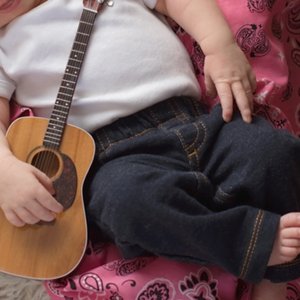 Matt Stell's Surprise Summer: New Baby and Record Deal Reveal