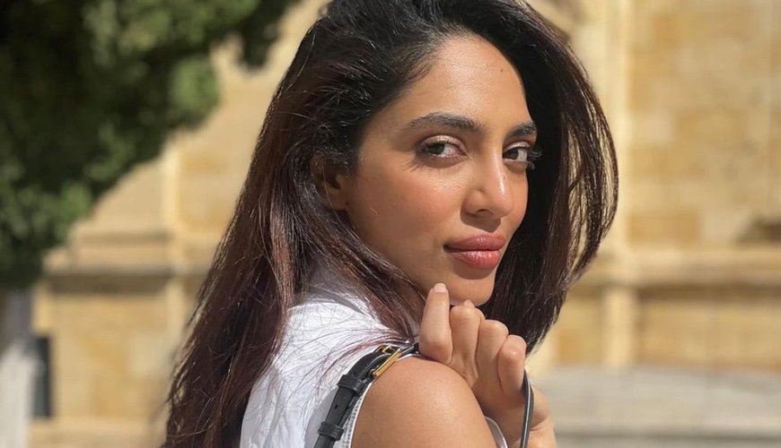 Sobhita Dhulipala Blasts Bollywood's PR Frenzy – Prefers Quiet Dazzle