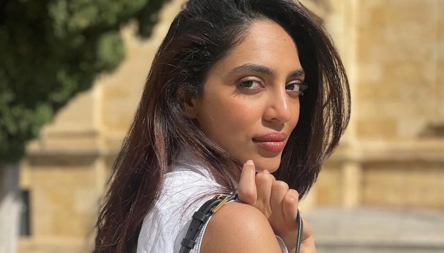 Sobhita Dhulipala Blasts Bollywood's PR Frenzy – Prefers Quiet Dazzle