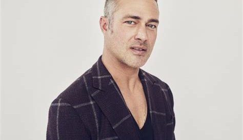 Taylor Kinney: From Model to Hollywood Royalty – $12 Million and Rising