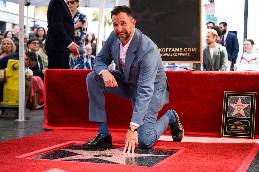 Noah Wyle Shines as Hollywood Walk of Fame Welcomes TV Icon