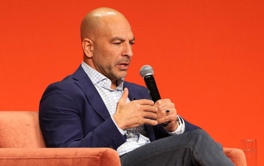 Celebrity Doctor Peter Attia: Unraveling the Epstein Files