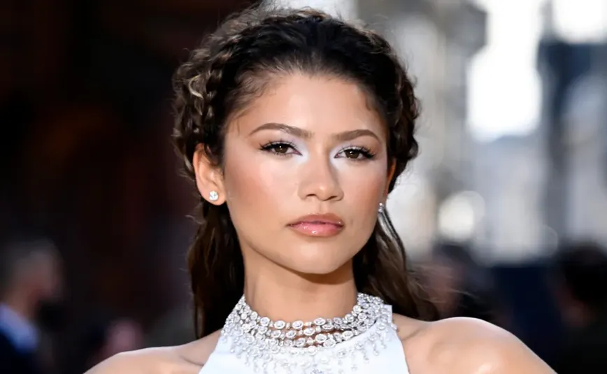 Zendaya Plans a Major Disappearance After a Blockbuster Year